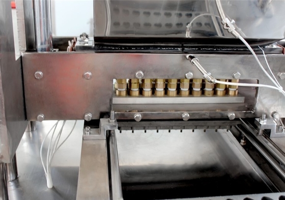 Piccole industrie semiautomatiche a scala CANDY Macchine di deposito di caramelle per orsi dolci molli