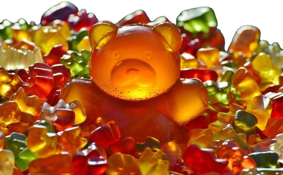 Aggiornare la vostra linea di produzione di caramelle con Gummy Bear Soft Hard Candy Making Depositor