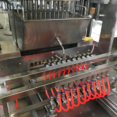 20-50 kg/h Banana Pear Apple Gummy Machine Jelly Candy Making Machine per il deposito