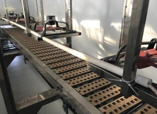 1900*980*1700mm Linea di produzione per il versamento di caramelle a molla multi-tipo per caramelle dure e morbide